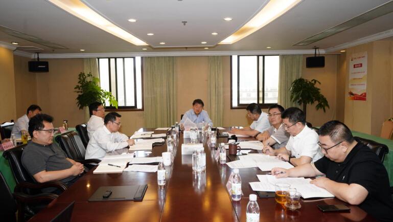 202083161503303 尊龙凯时人生就是搏集团辅导班子召开党风廉政建设和反凋落专题民主生涯会
